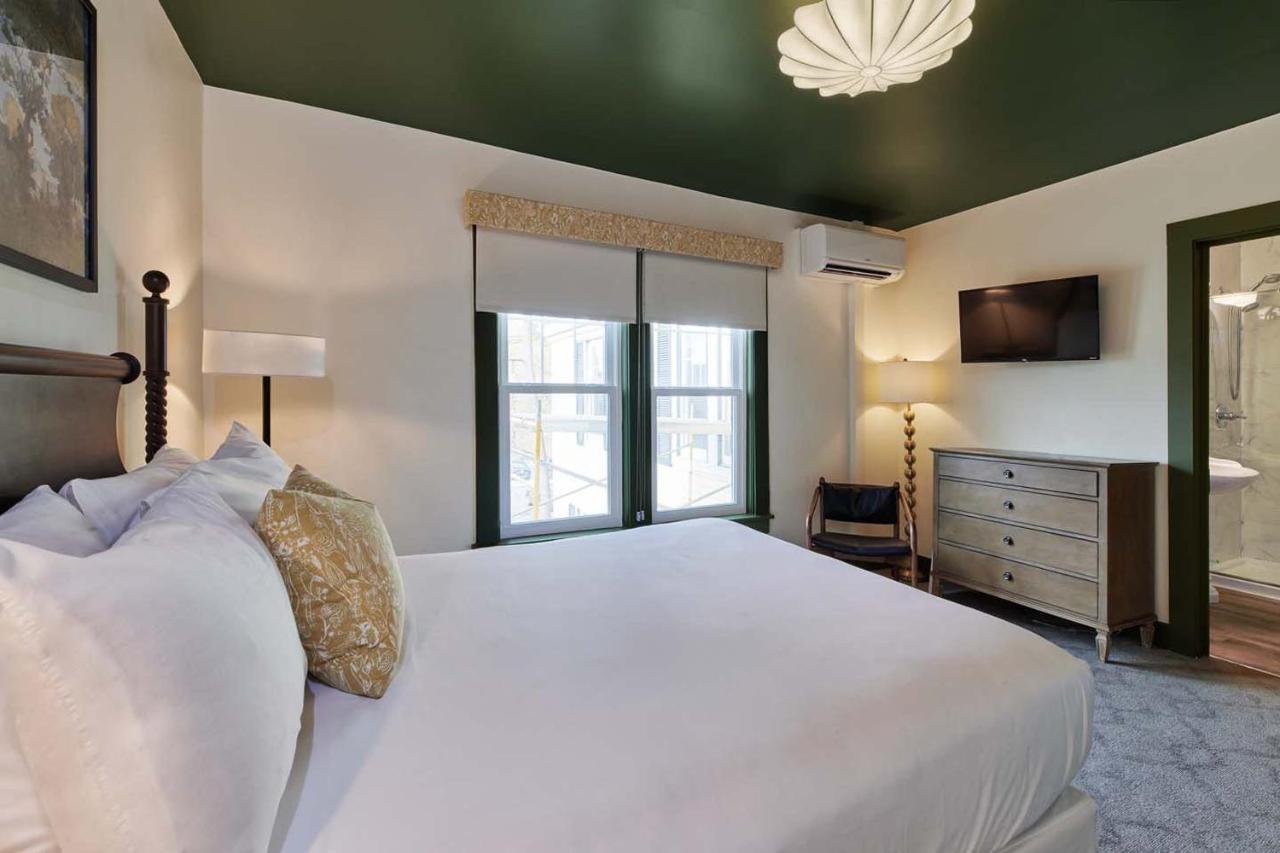 The Whitlock Hotel Lenox